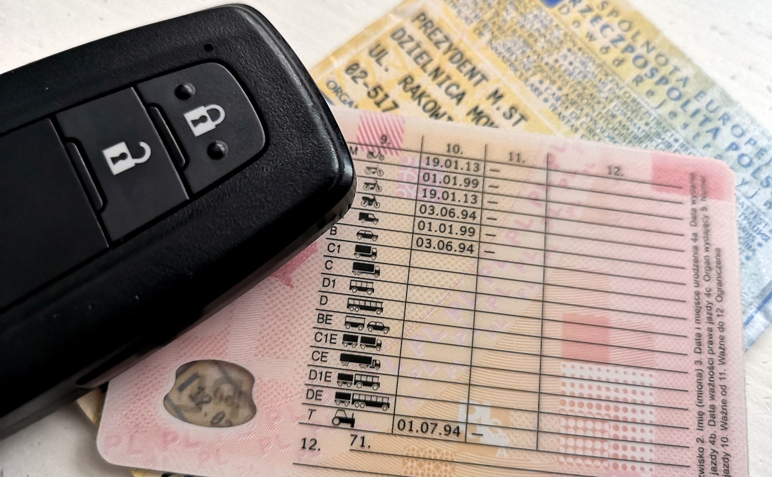 Kup prawo jazdy kategorii D w Polsce bez egzaminu